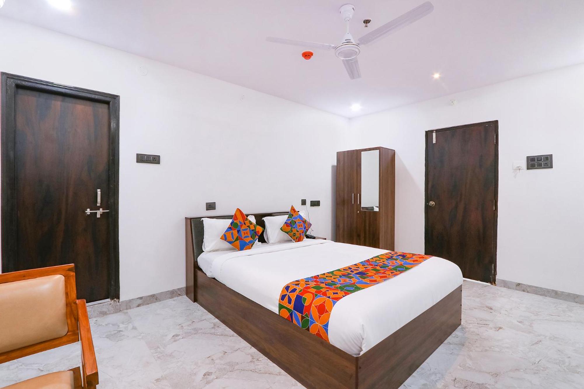 Fabhotel Relax Inn Hyderabad Eksteriør billede