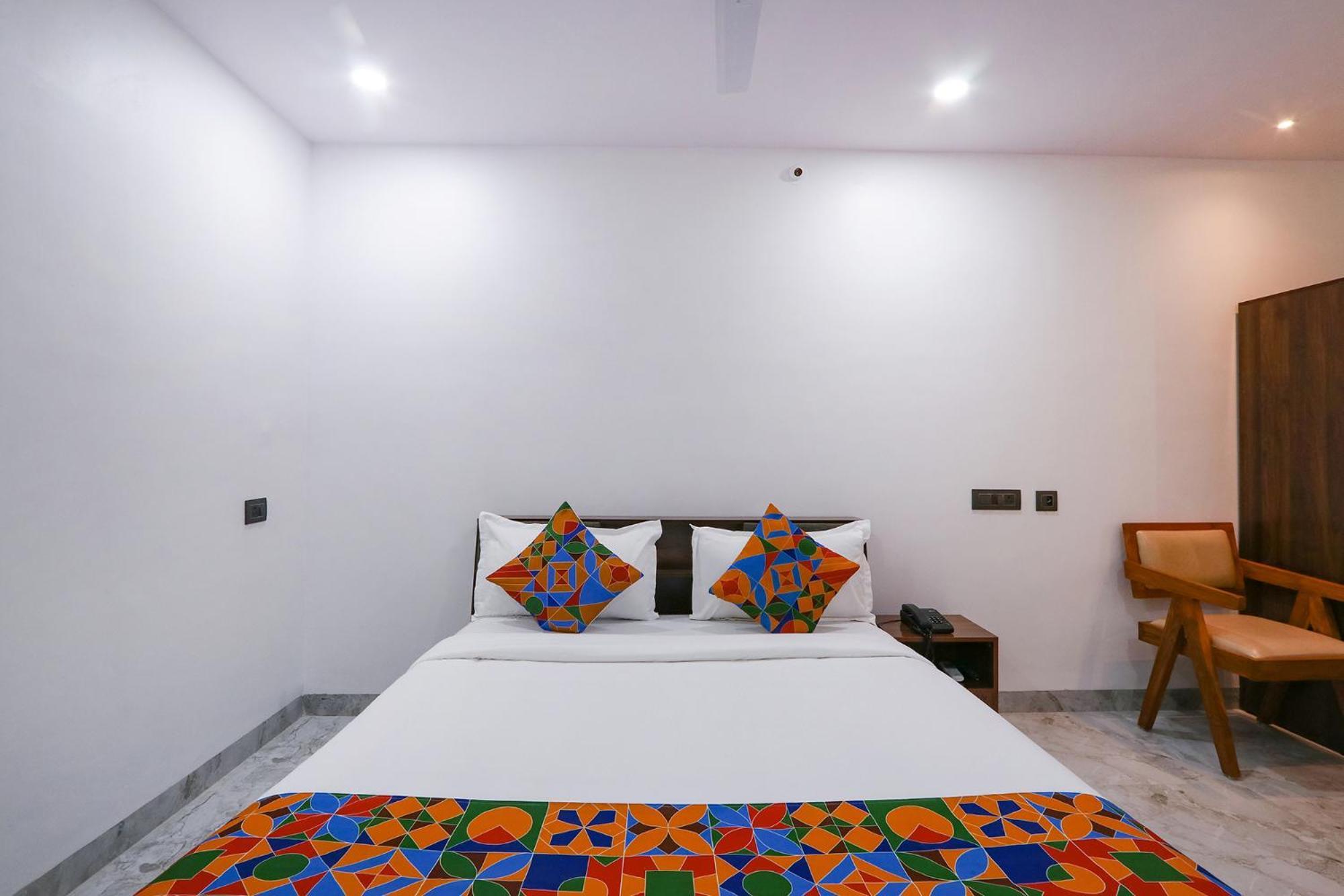 Fabhotel Relax Inn Hyderabad Eksteriør billede