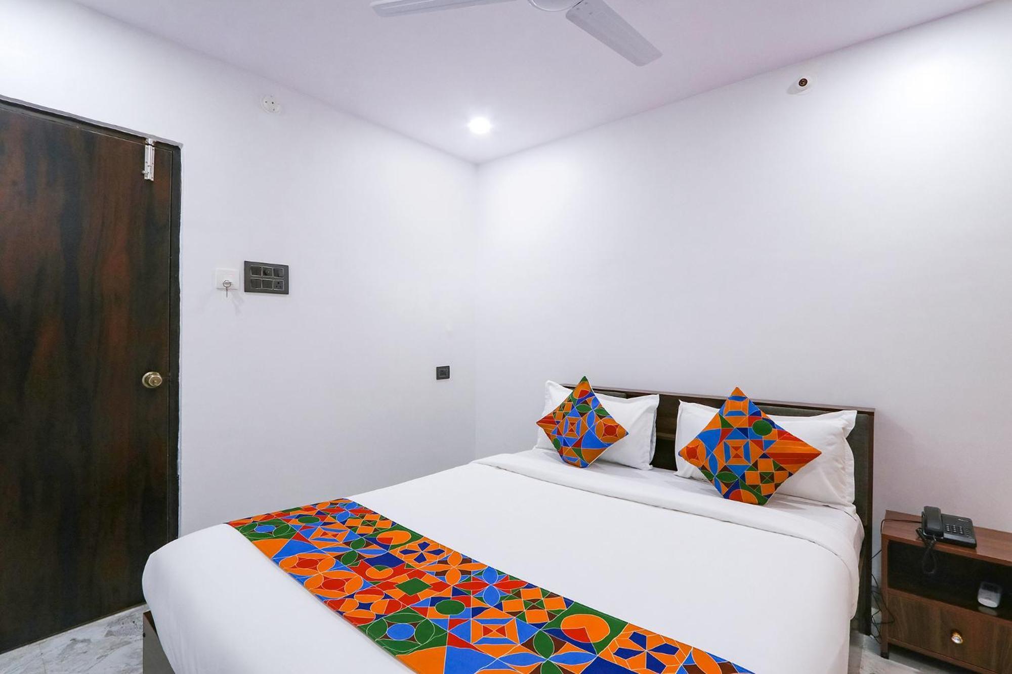 Fabhotel Relax Inn Hyderabad Eksteriør billede