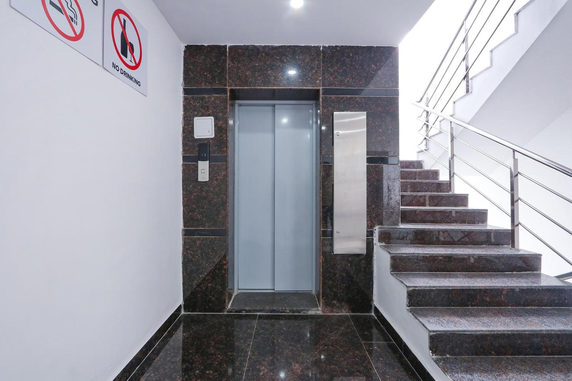Fabhotel Relax Inn Hyderabad Eksteriør billede