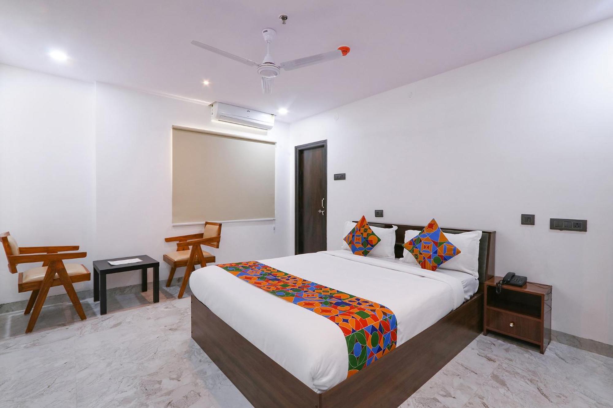 Fabhotel Relax Inn Hyderabad Eksteriør billede