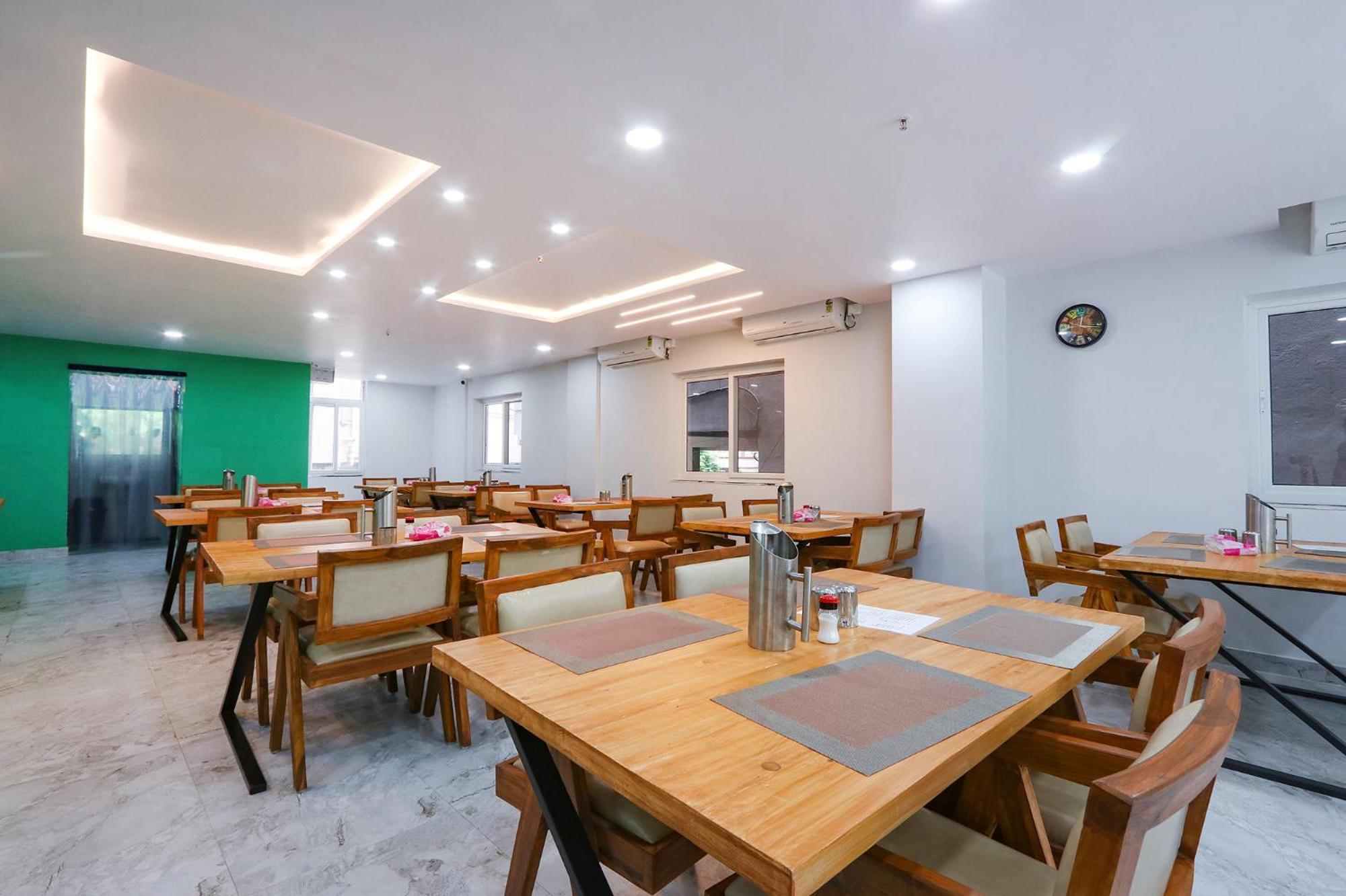 Fabhotel Relax Inn Hyderabad Eksteriør billede